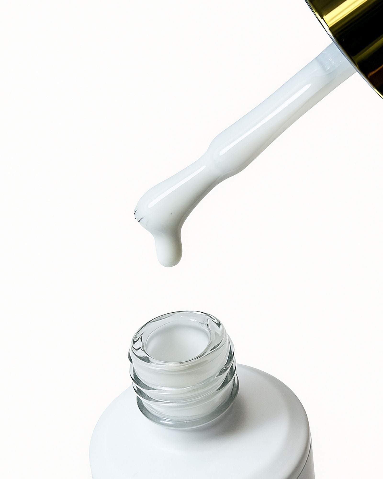 Rubber Base – Milky White - Roger Louis Nails