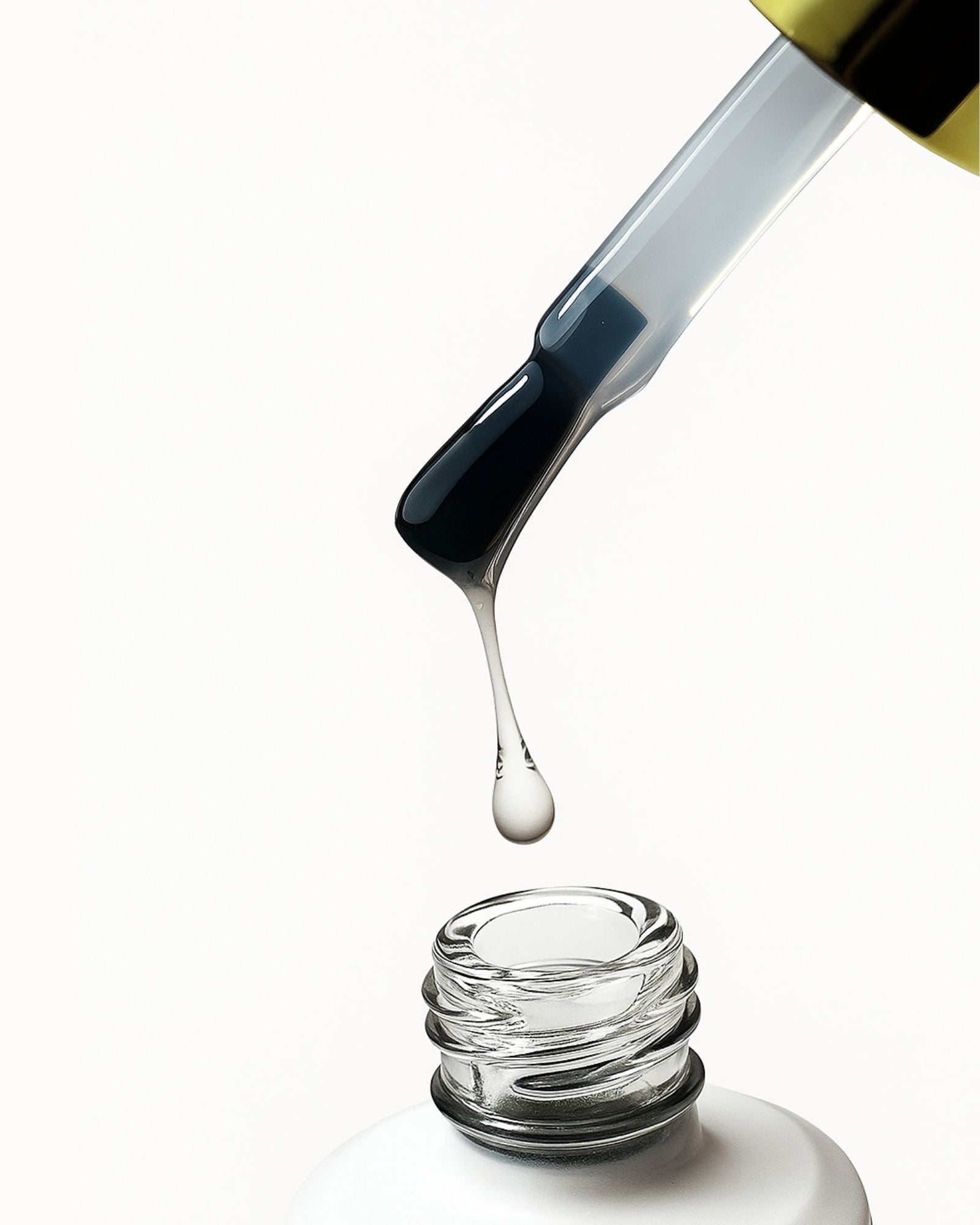 Rubber Base – Clear - Roger Louis Nails